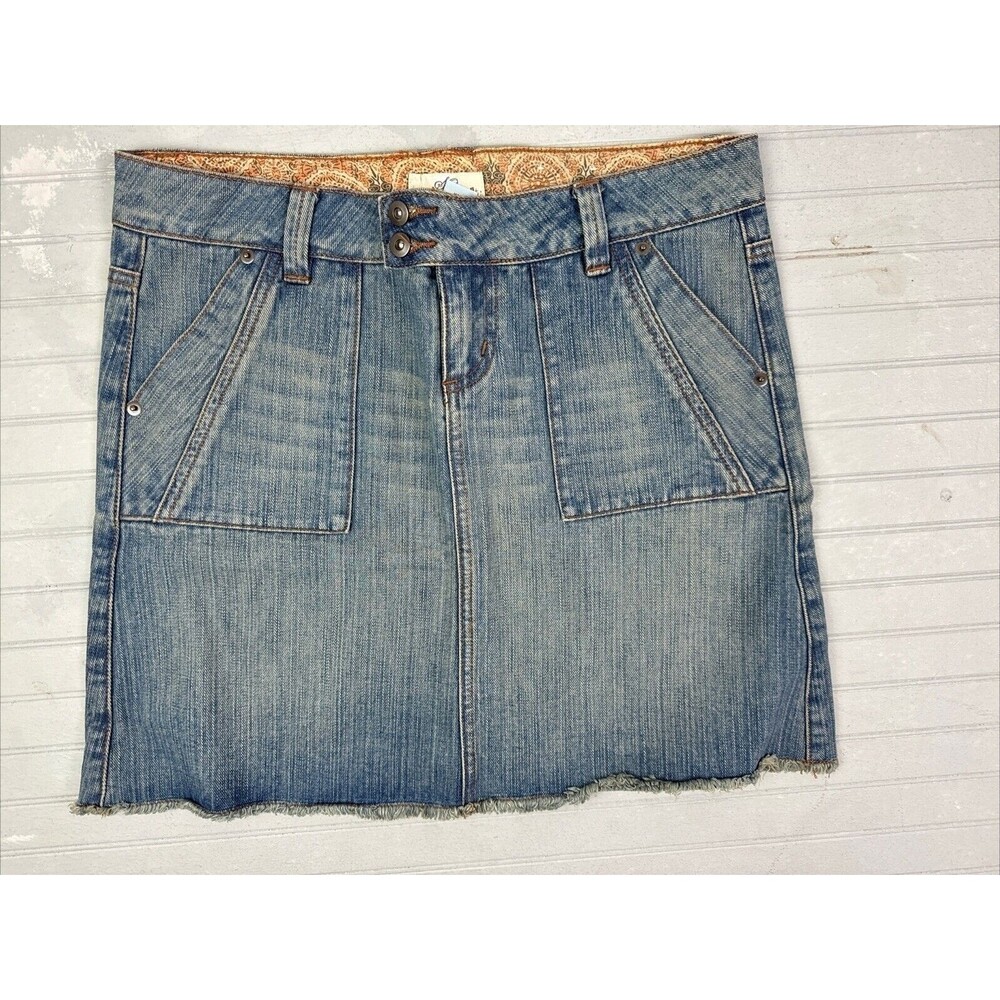 SO Size 12 Womens Skirt Above Knee 16 Inch Jean Denim Straight Cotton Med Wash